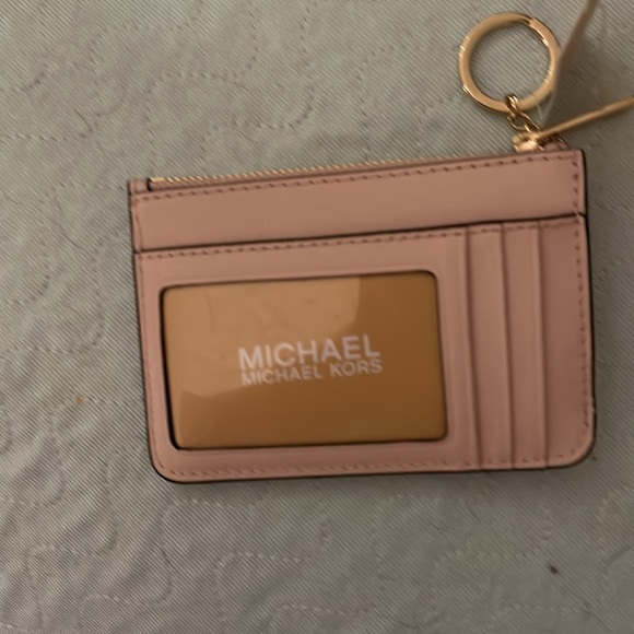 Part of MK Jet set line. Pink and gold shiny and pink card holder. Sold as a set - Picture 4 of 4